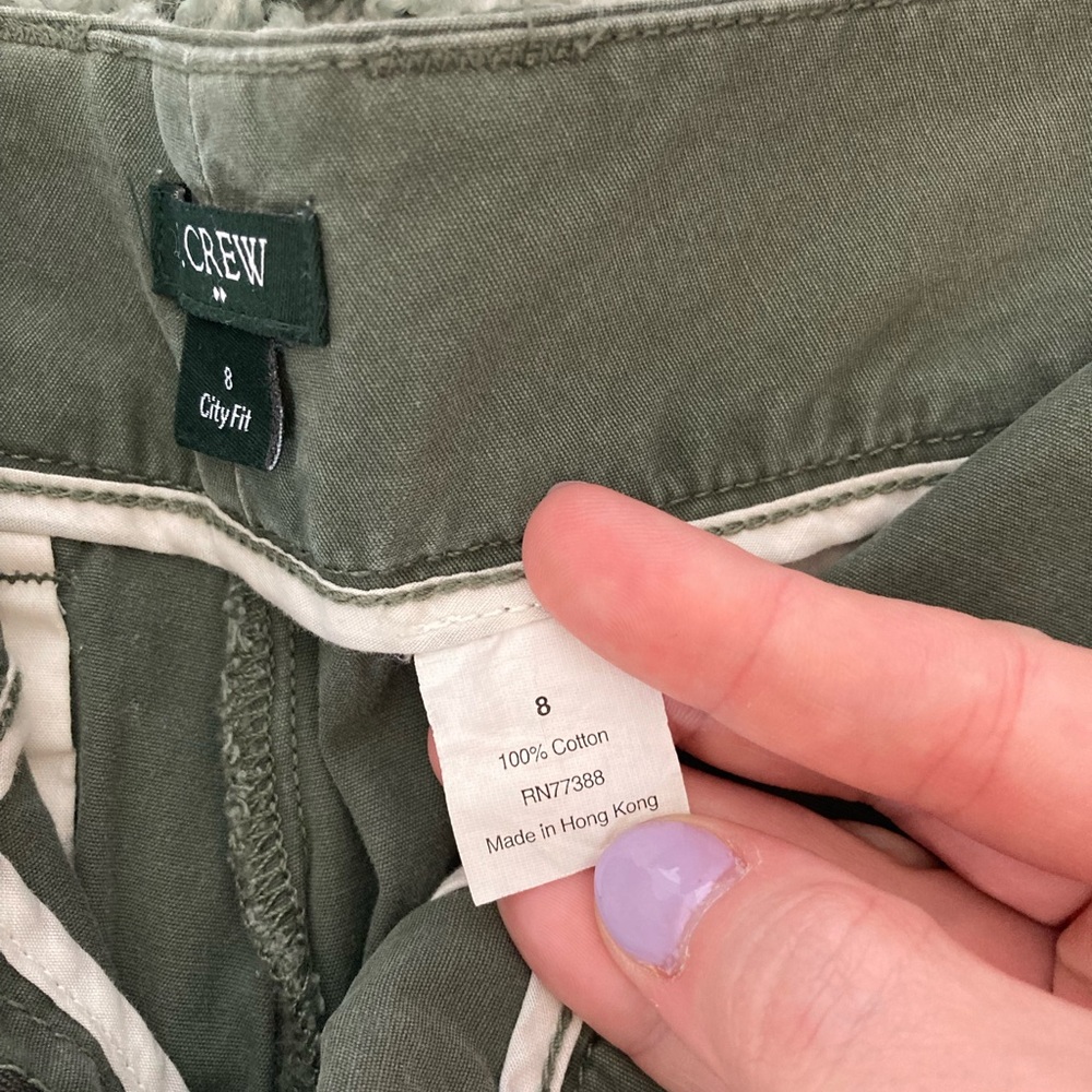 J. Crew Green Chino Shorts Classic Style Size 8 - Picture 5 of 6